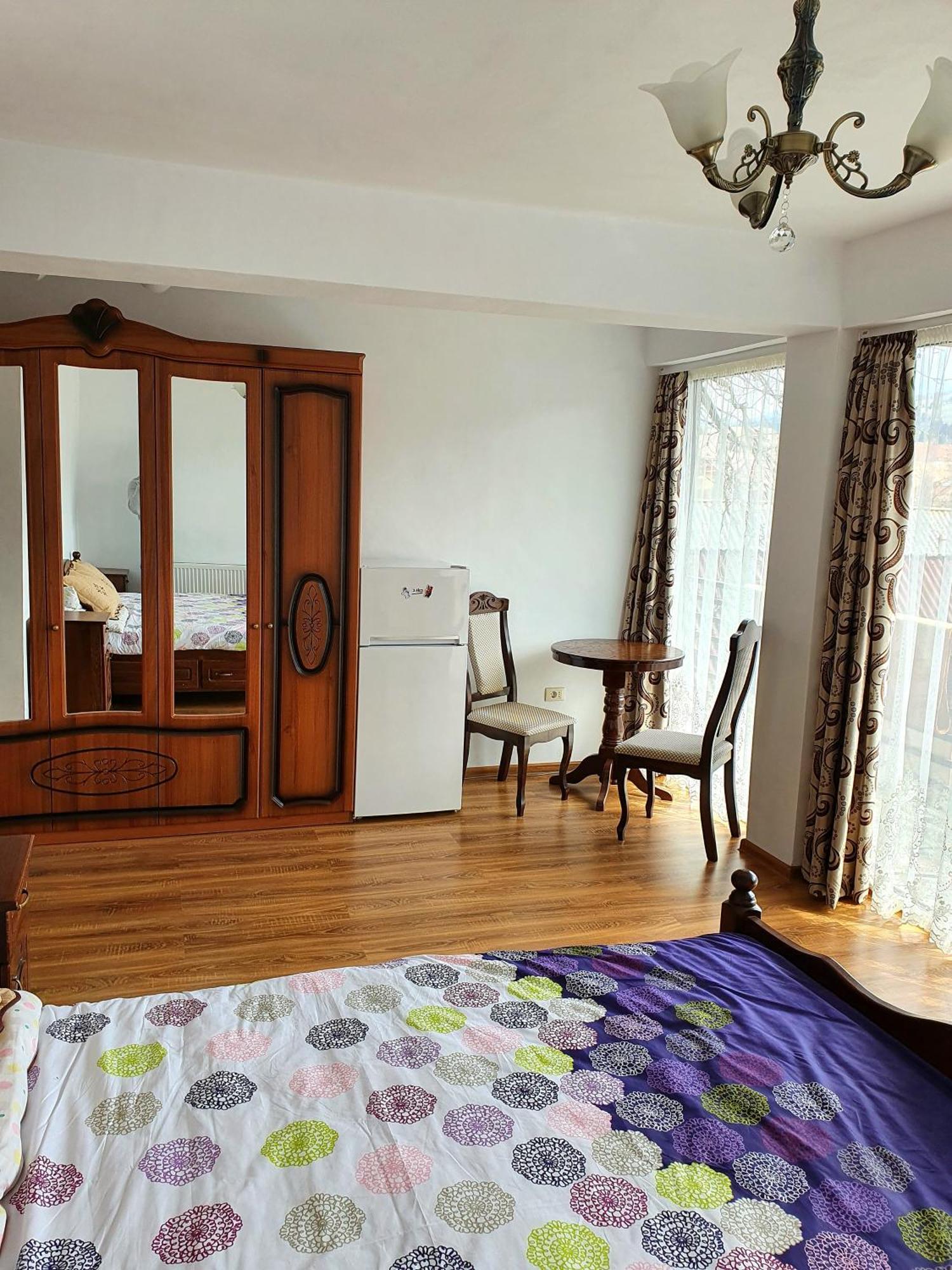 Casa Ionut Hotell Borşa Exteriör bild